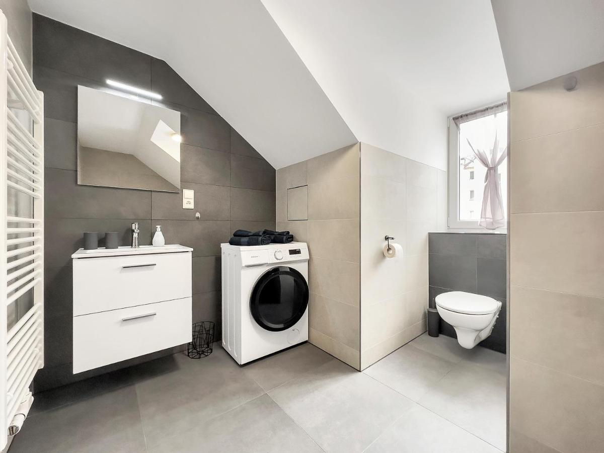 Apartment Katrin 2 كارلوفي فاري المظهر الخارجي الصورة